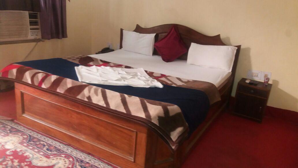 Hotel New Grand Деогар Екстер'єр фото